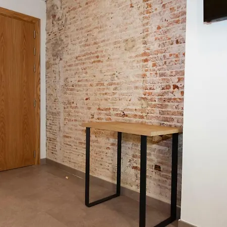 Hostal Paris-2